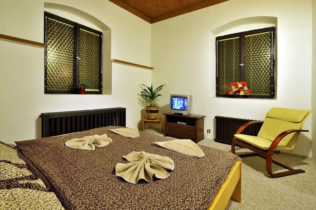 Hotel Kovarna Decin Dış mekan fotoğraf