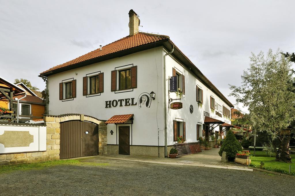 Hotel Kovarna Decin Dış mekan fotoğraf